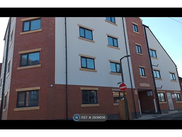 2 Bedroom Flat To Rent In Chalk Court, Beeston Nottingham, NG9