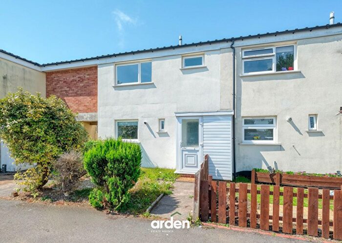 3 Bedroom Terraced House For Sale In Ombersley Close, Redditch, B98