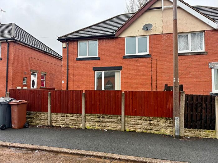 3 Bedroom Semi Detached House To Rent In Worsbrough, S70