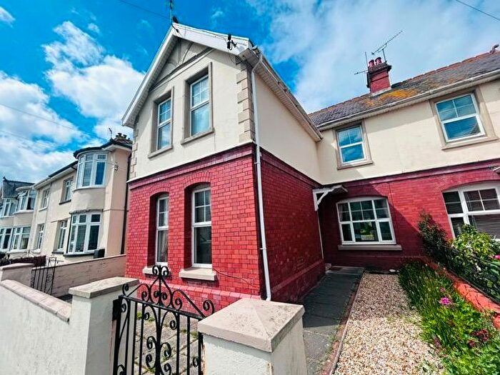 4 Bedroom Semi-Detached House To Rent In Arlington Road, Porthcawl, CF36
