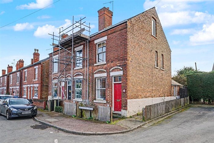 3 Bedroom End Terrace House For Sale In Collington Street, Beeston, Nottingham, NG9