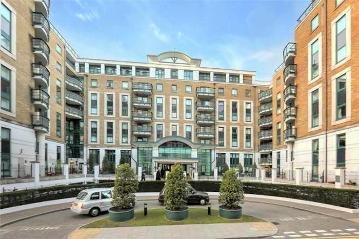 2 Bedroom Flat To Rent In Beckford Close, Kensington, W14