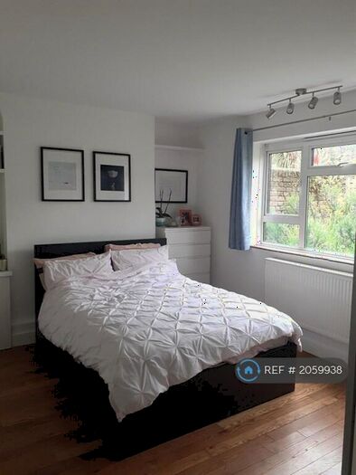 1 Bedroom Flat To Rent In Rotherfield St, London, N1
