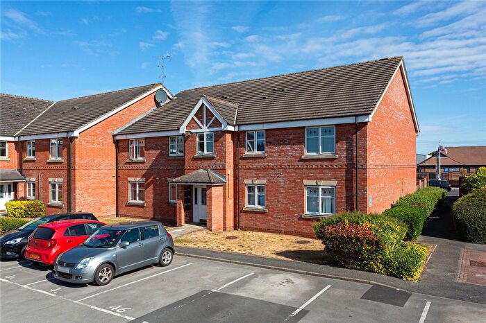 2 Bedroom Flat For Sale In Saddlers Close, Huntington, York, North Yorkshire, YO32
