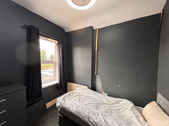 4 Bedroom Terraced House To Rent In Waterloo Road, Smethwick, B66