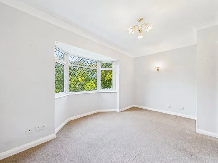 1 Bedroom Flat To Rent In Salvington Hill, Worthing, BN13