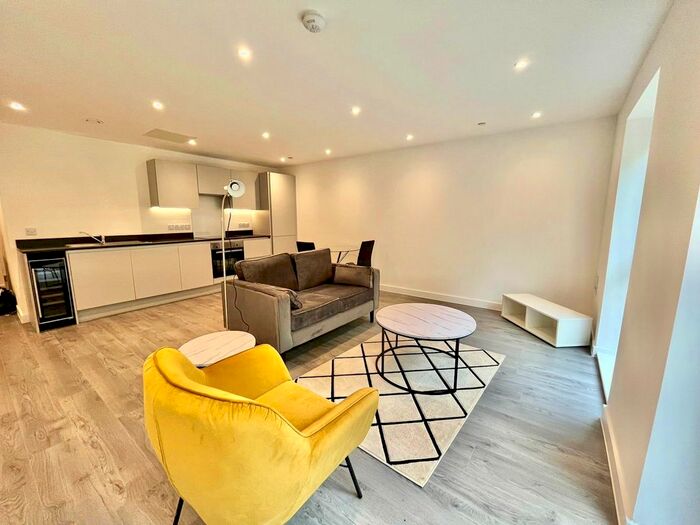 1 Bedroom Flat To Rent In Willow Road, Leeds, LS4