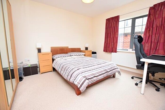 1 Bedroom Apartment To Rent In Cutlery Works, Lambert Street, S3