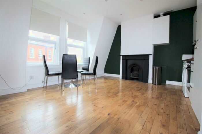 1 Bedroom Apartment To Rent In Tottenham Lane, Hornsey, N8