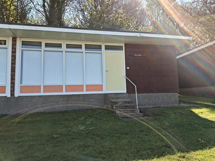 2 Bedroom Chalet For Sale In Overstrand Road, Cromer, NR27