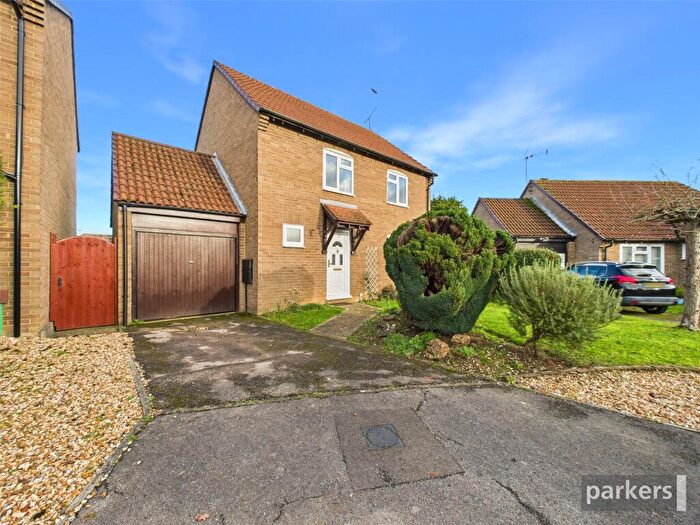 4 Bedroom Detached House For Sale In Elford Close, Lower Earley, Reading, Berkshire, RG6