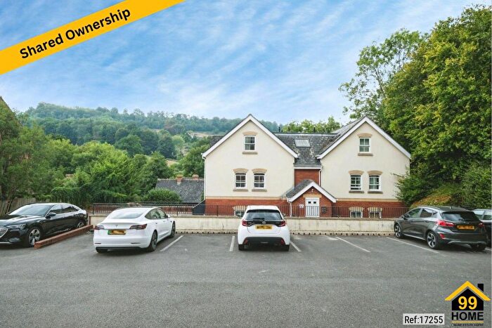 2 Bedroom Apartment For Sale In Rosecroft, Mill Lane, GL5