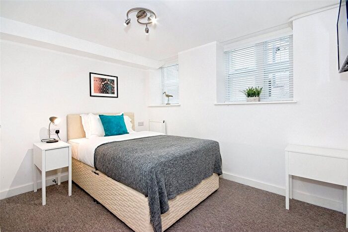 Studio To Rent In Old Gloucester Street, Bloomsbury, WC1N