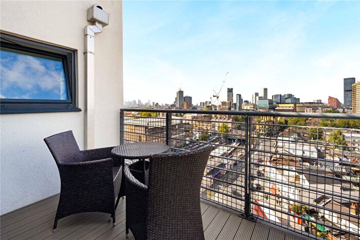 2 Bedroom Flat For Sale In Forest Lane, London, E15