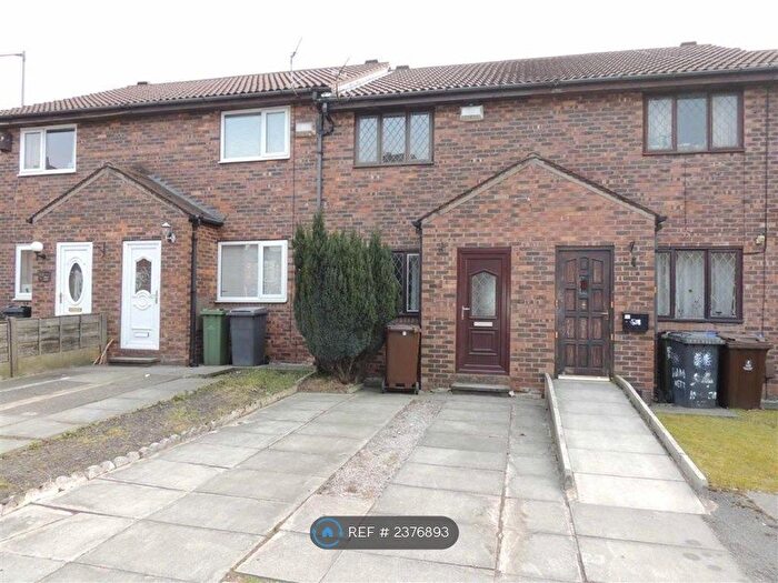 2 Bedroom Terraced House To Rent In Hamnett Street, Droylsden, Manchester, M43