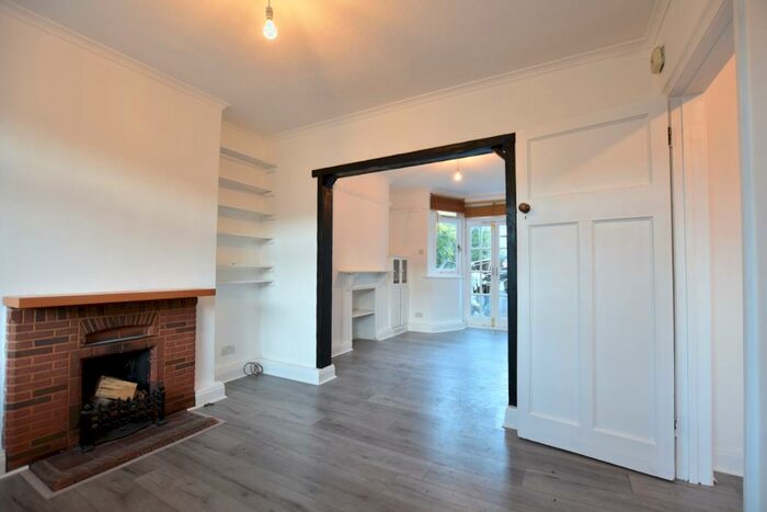 3 Bedroom House To Rent In St Peters Road, Croydon, CR0