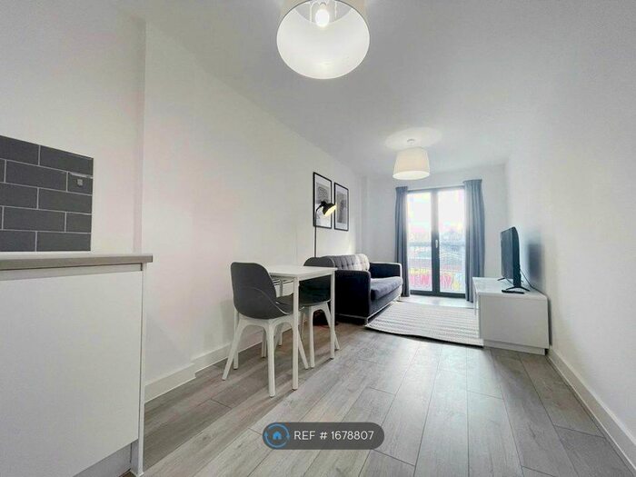 1 Bedroom Flat To Rent In Parliament Street, Liverpool, L8