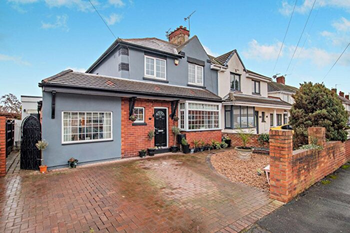 3 Bedroom Semi-detached House For Sale In Briar Road, Armthorpe, Doncaster, DN3