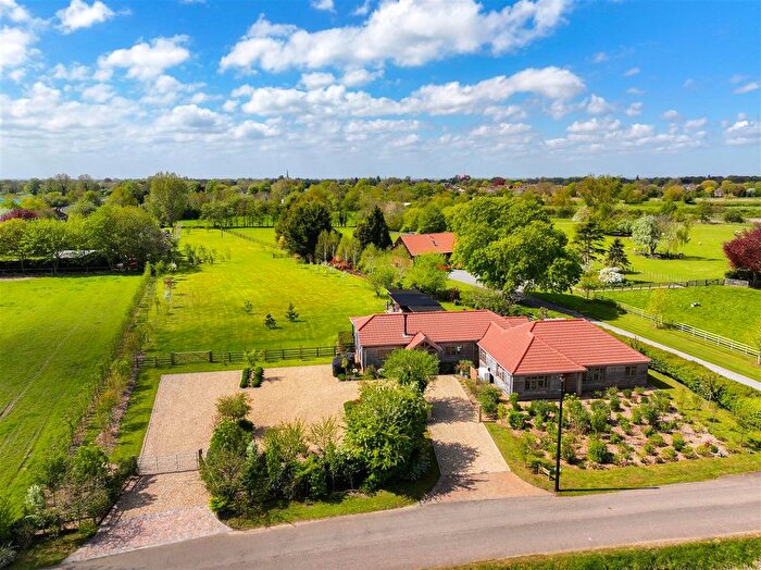 4 Bedroom Detached Bungalow For Sale In Fulney Lane South, Spalding, PE12