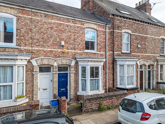 4 Bedroom Terraced House For Sale In Milton Street, York, YO10
