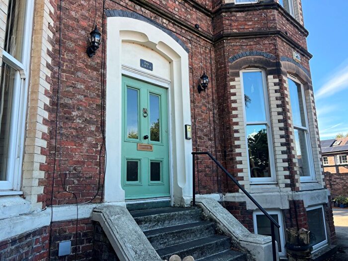 2 Bedroom Flat To Rent In Christchurch Road, Prenton, CH43