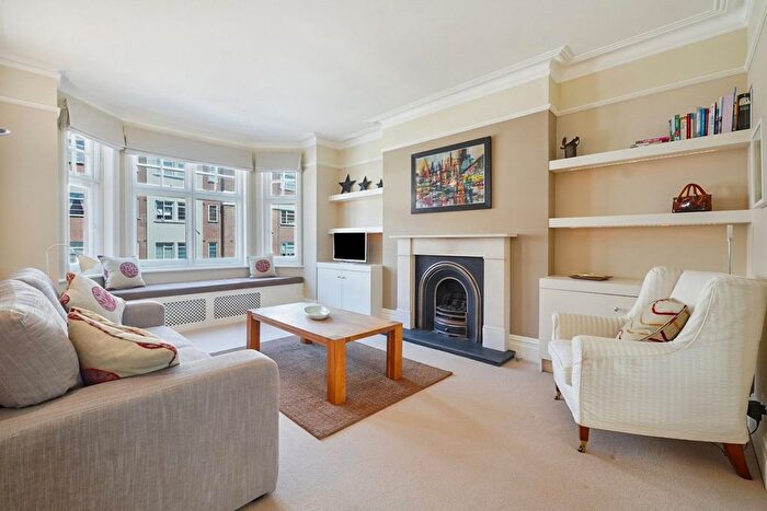 2 Bedroom Flat For Sale In Hamlet Gardens, Ravenscourt Park, Hammersmith, W6