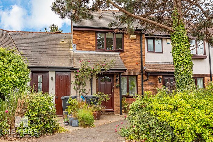 2 Bedroom Terraced House For Sale In Waldren Close, Poole, BH15