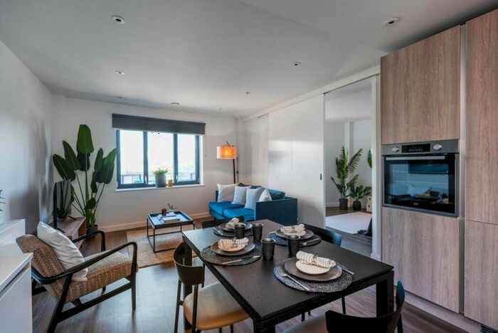 1 Bedroom Flat To Rent In College Road, Croydon, CR0