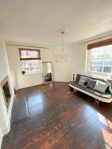 1 Bedroom Flat To Rent In Museum House, Bethnal Green, London, E2