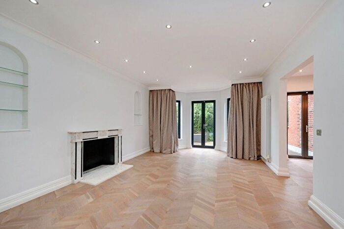 5 Bedroom Detached House To Rent In Hermitage Lane, Hampstead, London, NW2