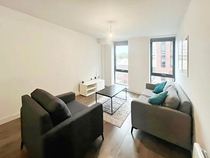 2 Bedroom Flat To Rent In Neptune Place, Liverpool, L8