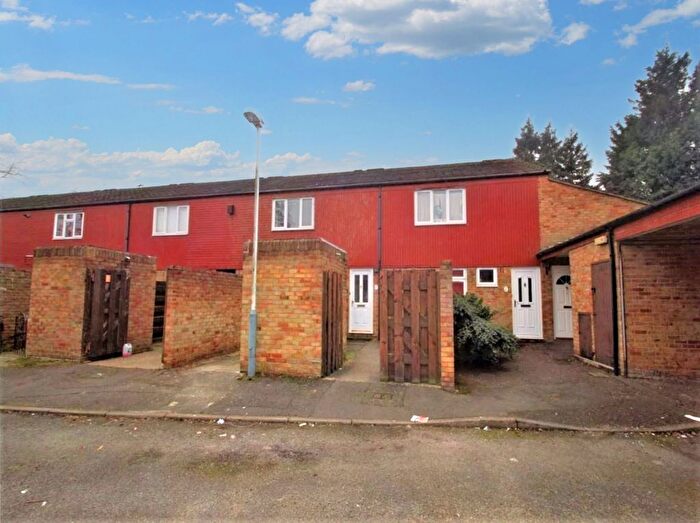 1 Bedroom Flat To Rent In Burness Close, Uxbridge, UB8