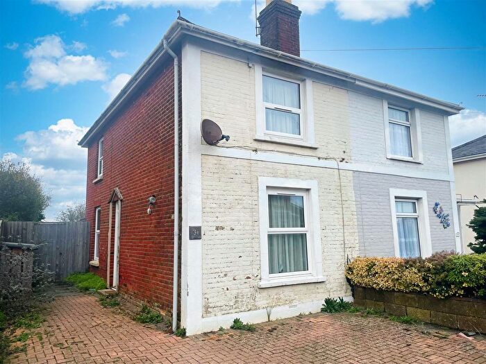 2 Bedroom Semi-Detached House For Sale In Newport Road, Lake, PO36