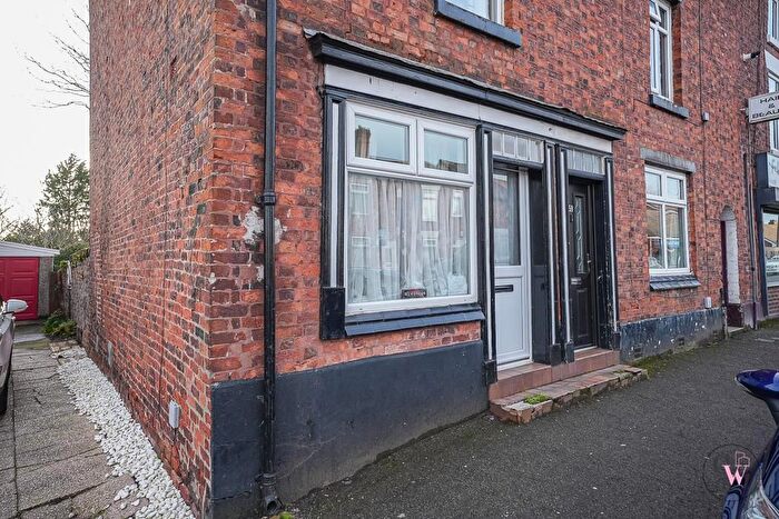 4 Bedroom End Of Terrace House For Sale In Delamere Street, Winsford, CW7