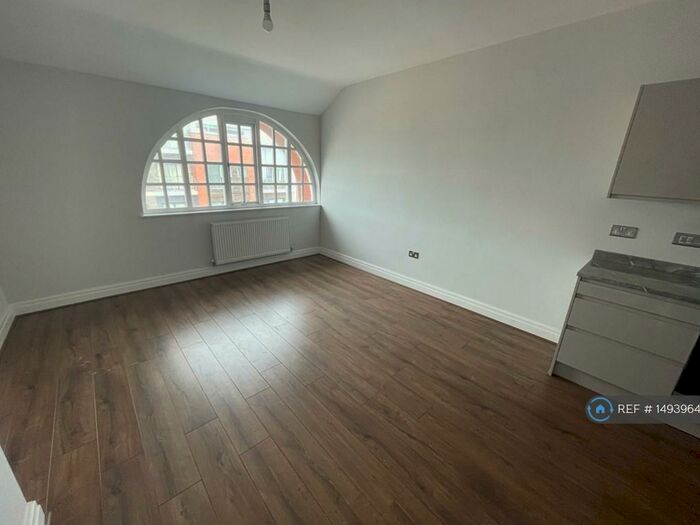 1 Bedroom Flat To Rent In Hoghton Street, Southport, PR9