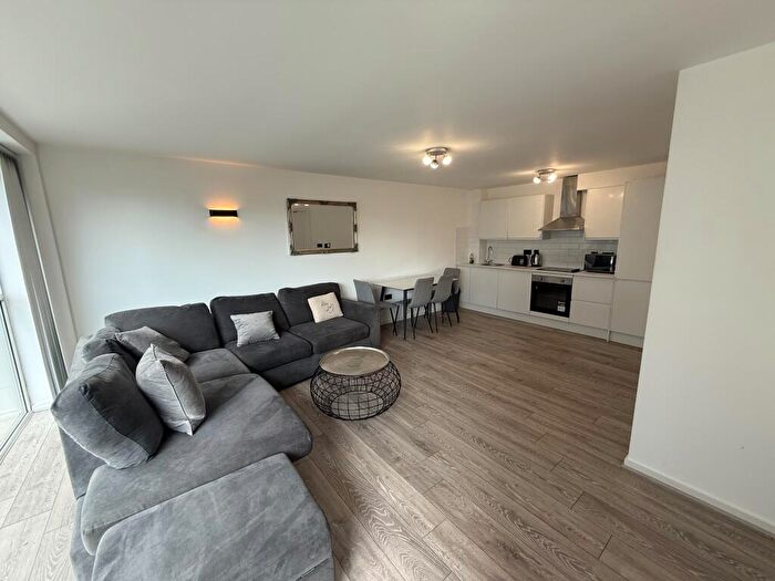 1 Bedroom Flat To Rent In South Hall St, Salford, M5
