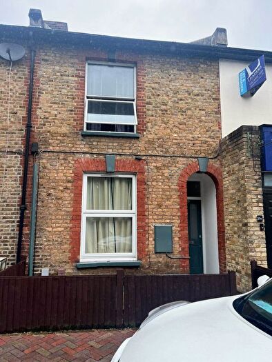 2 Bedroom Flat To Rent In Church Road, Bromley, BR2