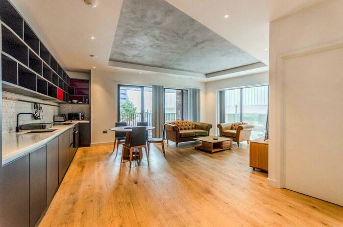 1 Bedroom Flat To Rent In Modena House, Tower Hamlets, London, E14