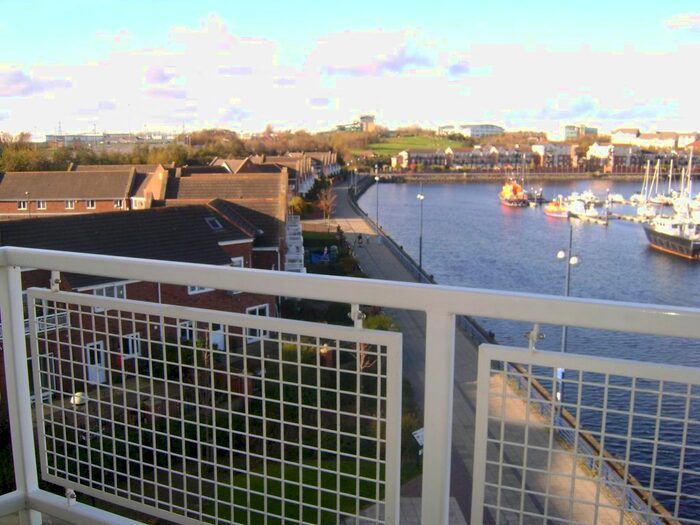 1 Bedroom Flat For Sale In Commissioners Wharf, North Shields, NE29
