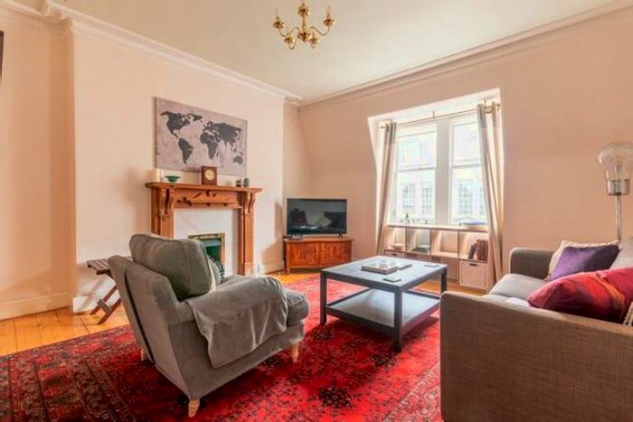 2 Bedroom Flat To Rent In Admiral Terrace, Edinburgh, EH10
