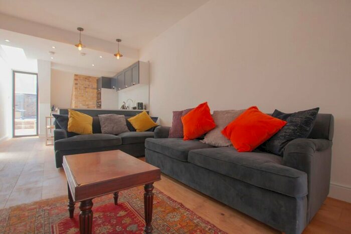 2 Bedroom Terraced House To Rent In Mallet Road, Canary Wharf, SE13