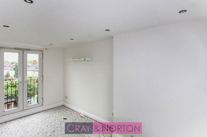 4 Bedroom Terraced House To Rent In Meadvale Road, Addiscombe, CR0