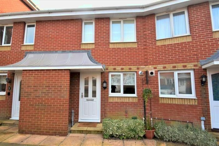 2 Bedroom Terraced House To Rent In West Street Mews, Eastbourne, BN21