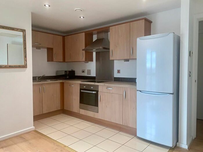 2 Bedroom Apartment To Rent In Hive, Masshouse Plaza, Birmingham, B5