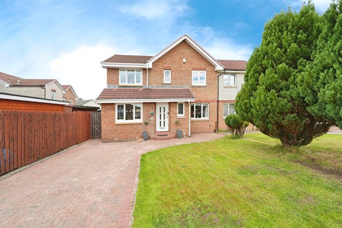 4 Bedroom Semi-Detached House For Sale In Dean View, Kilmarnock, KA3