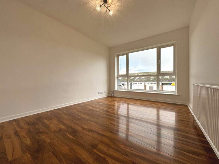 2 Bedroom Flat For Sale In Everest Close, Kilnhouse Lane Lytham St Annes, FY8