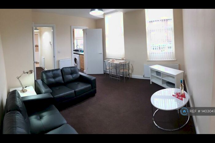 1 Bedroom Flat To Rent In Palatine Road, Manchester, M22