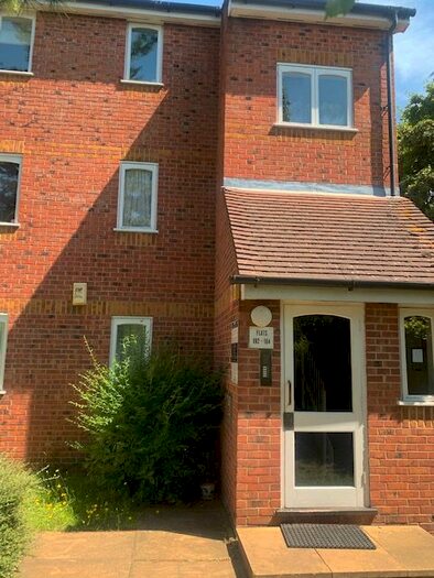2 Bedroom Flat To Rent In Brindley Close, Wembley, HA0