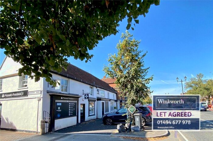 2 Bedroom Flat To Rent In London End, Beaconsfield, HP9