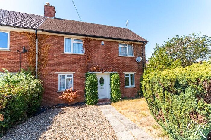 3 Bedroom Terraced House For Sale In Pennine Road, Cheltenham, GL52